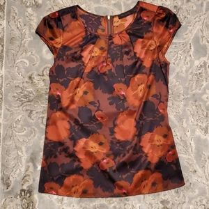 The limited floral top